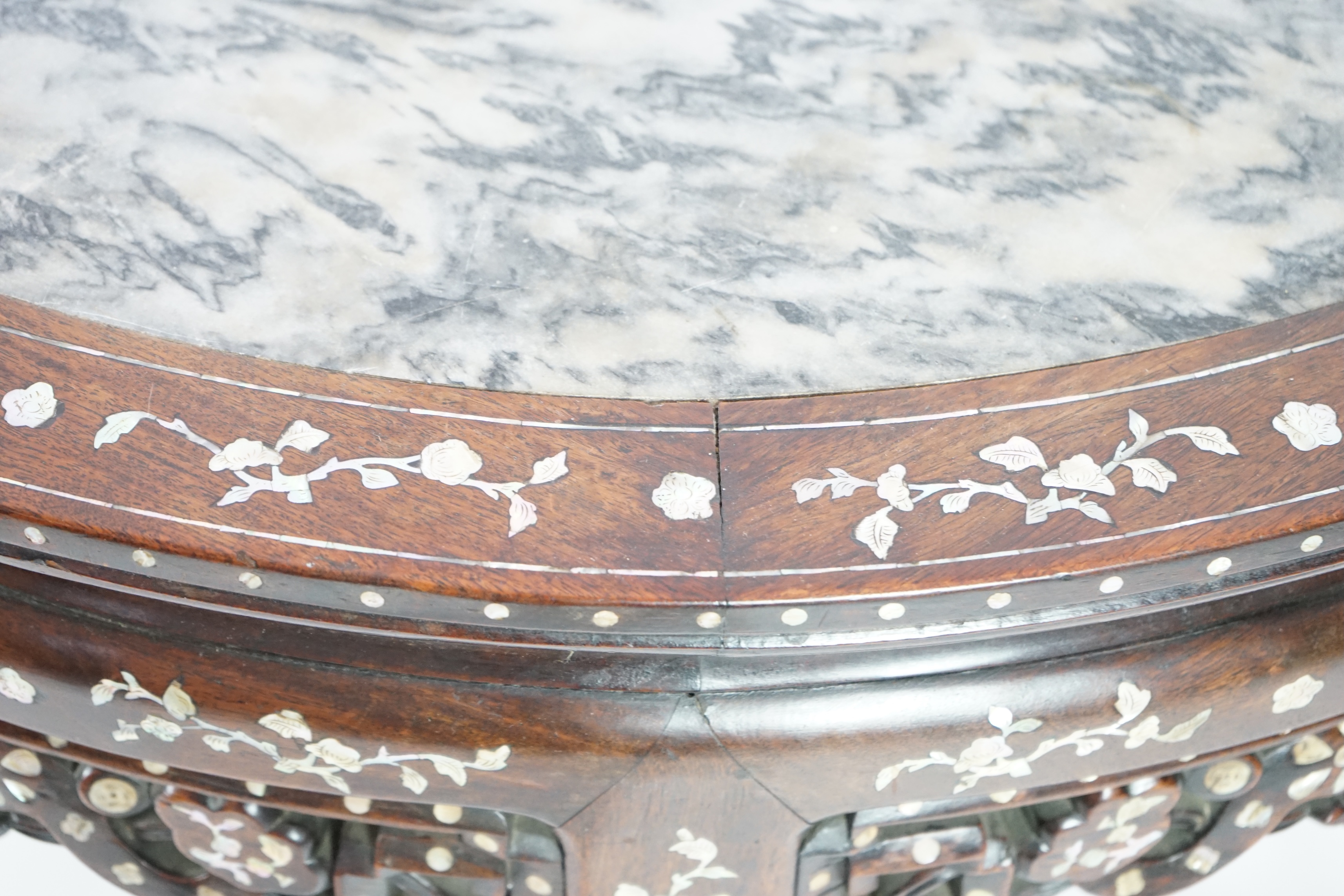 A Chinese hongmu and floral mother of pearl inlaid console table, late 19th/early 20th century